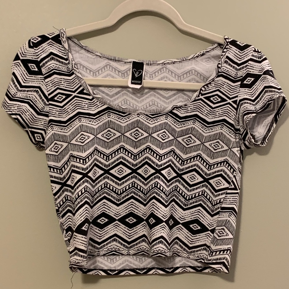 Women’s Windsor Aztec Black & White Crop Top